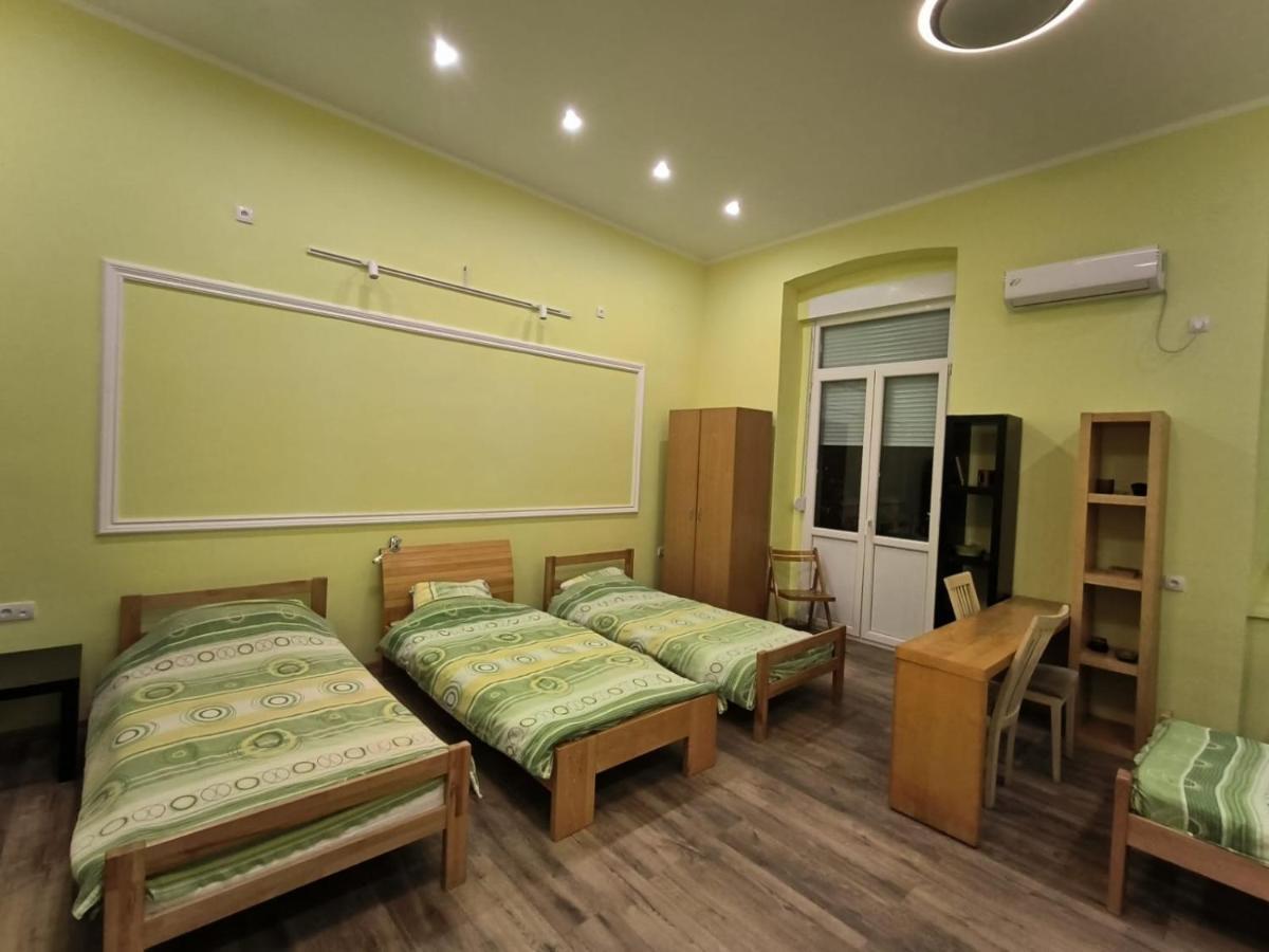Apartment Kiki Novi Sad Exterior foto