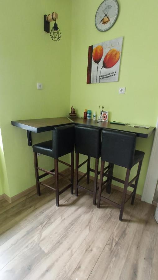 Apartment Kiki Novi Sad Exterior foto