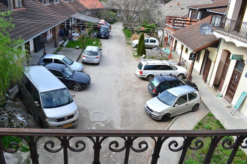 Apartment Kiki Novi Sad Exterior foto